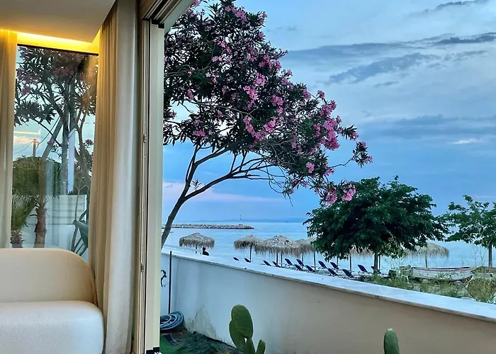 Byblos Aqua-the Sea Front Luxury Skala Sotiros